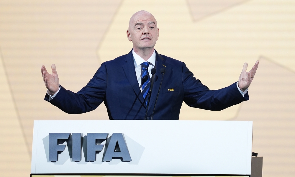 在球队遇到 在球队遇到