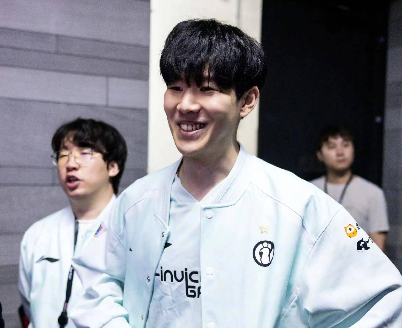 下更是考验 下更是考验