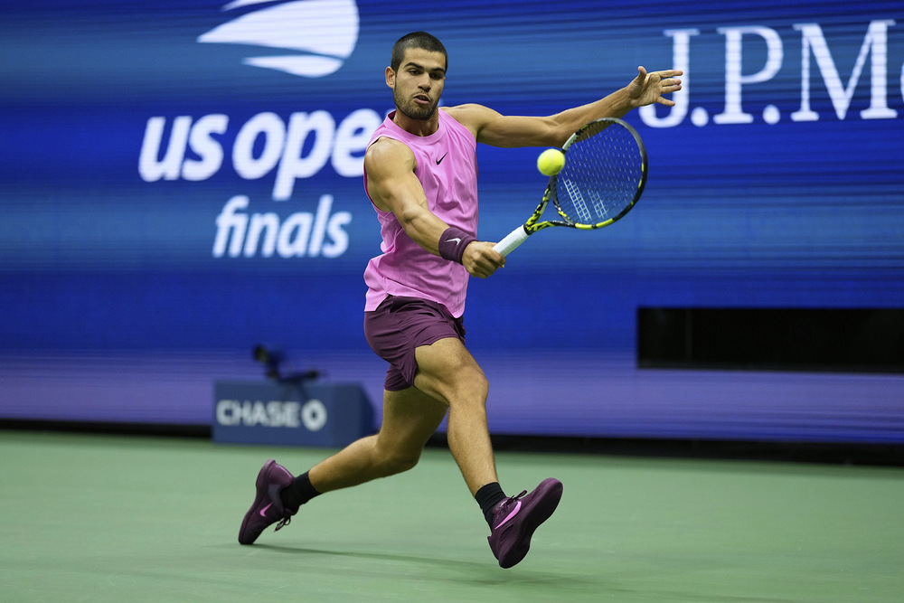 他在不同俱 他在不同俱